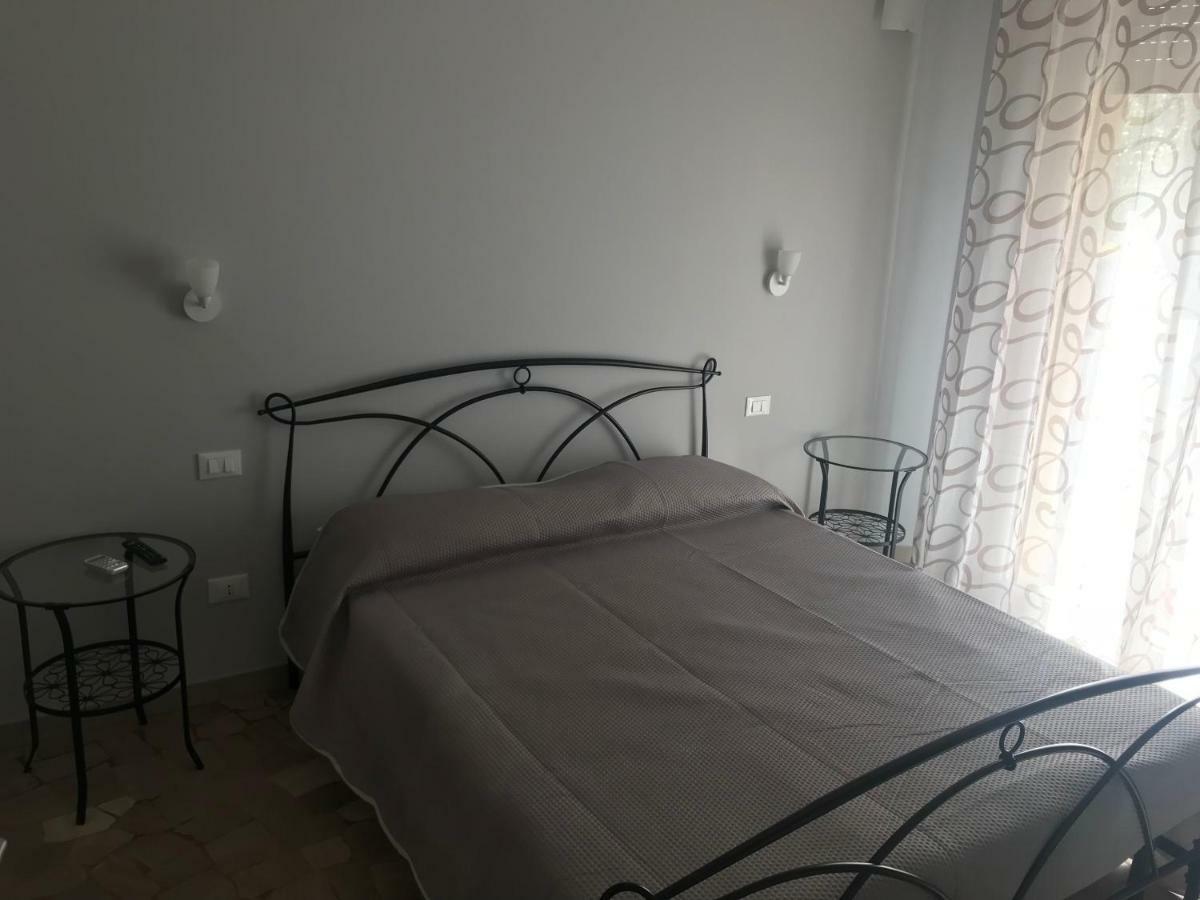 Riva Reno 54 Rooms Болоня Екстериор снимка